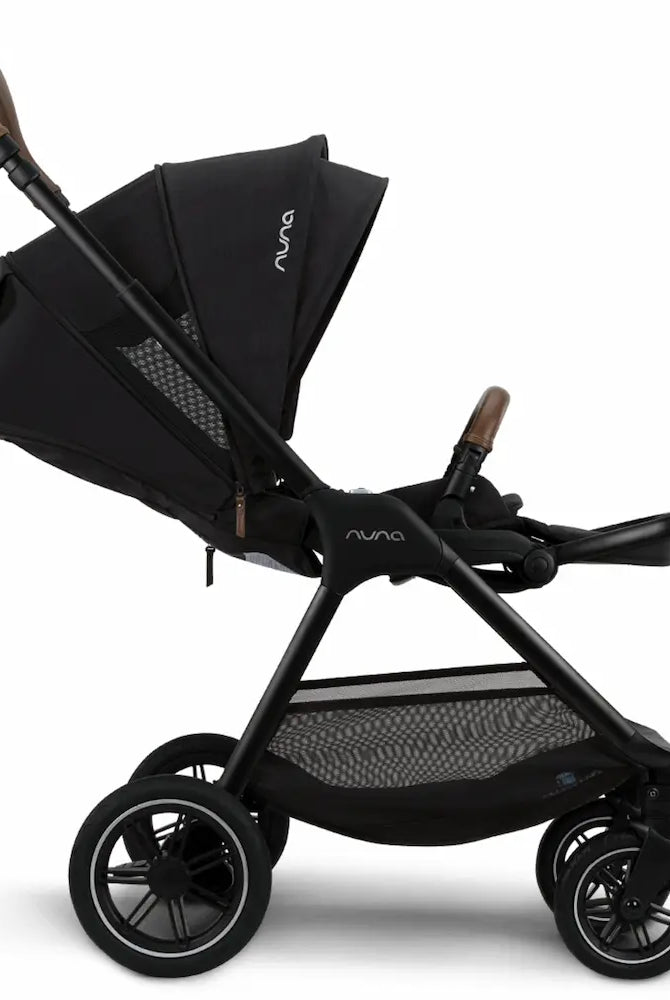 Nuna Triv Next Stroller Rental – Left Side View in Panama – Baby Gear Rentals Panama