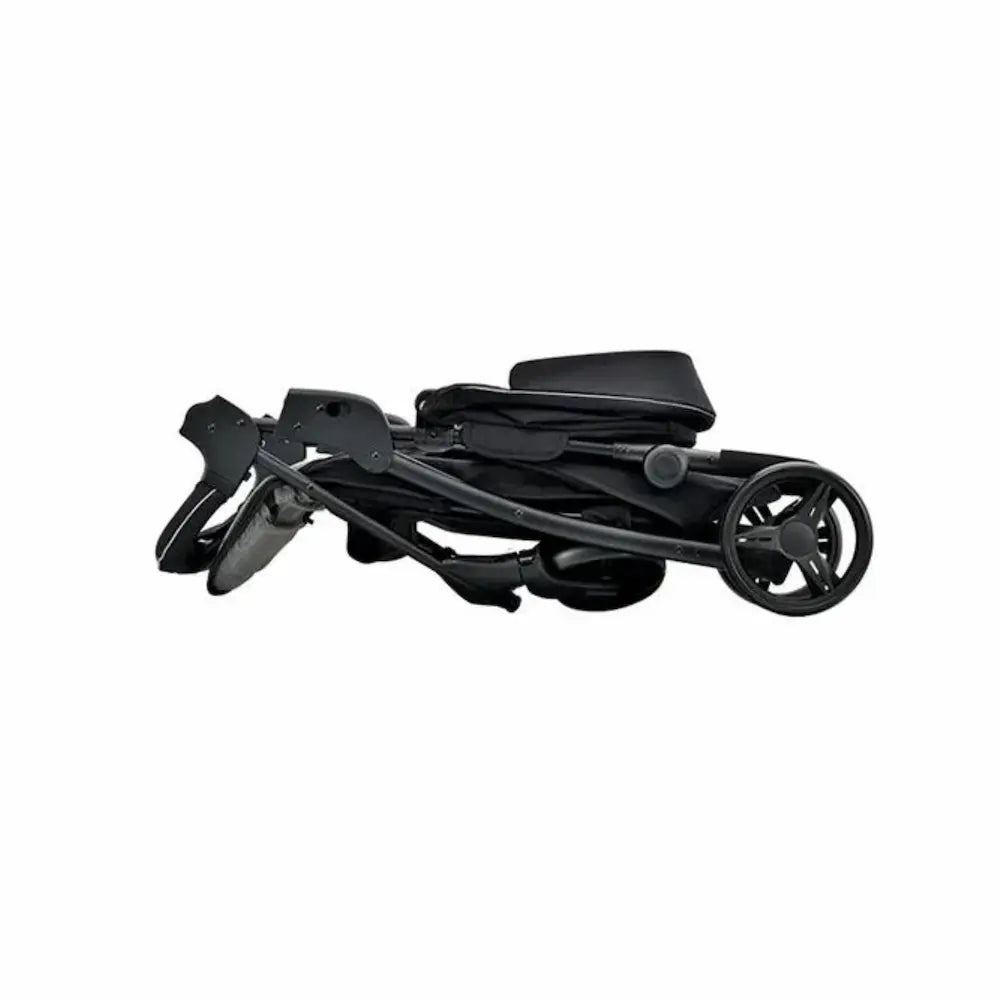 Folded Carestino CITY TRAVEL stroller rental in Panama – compact and travel-ready